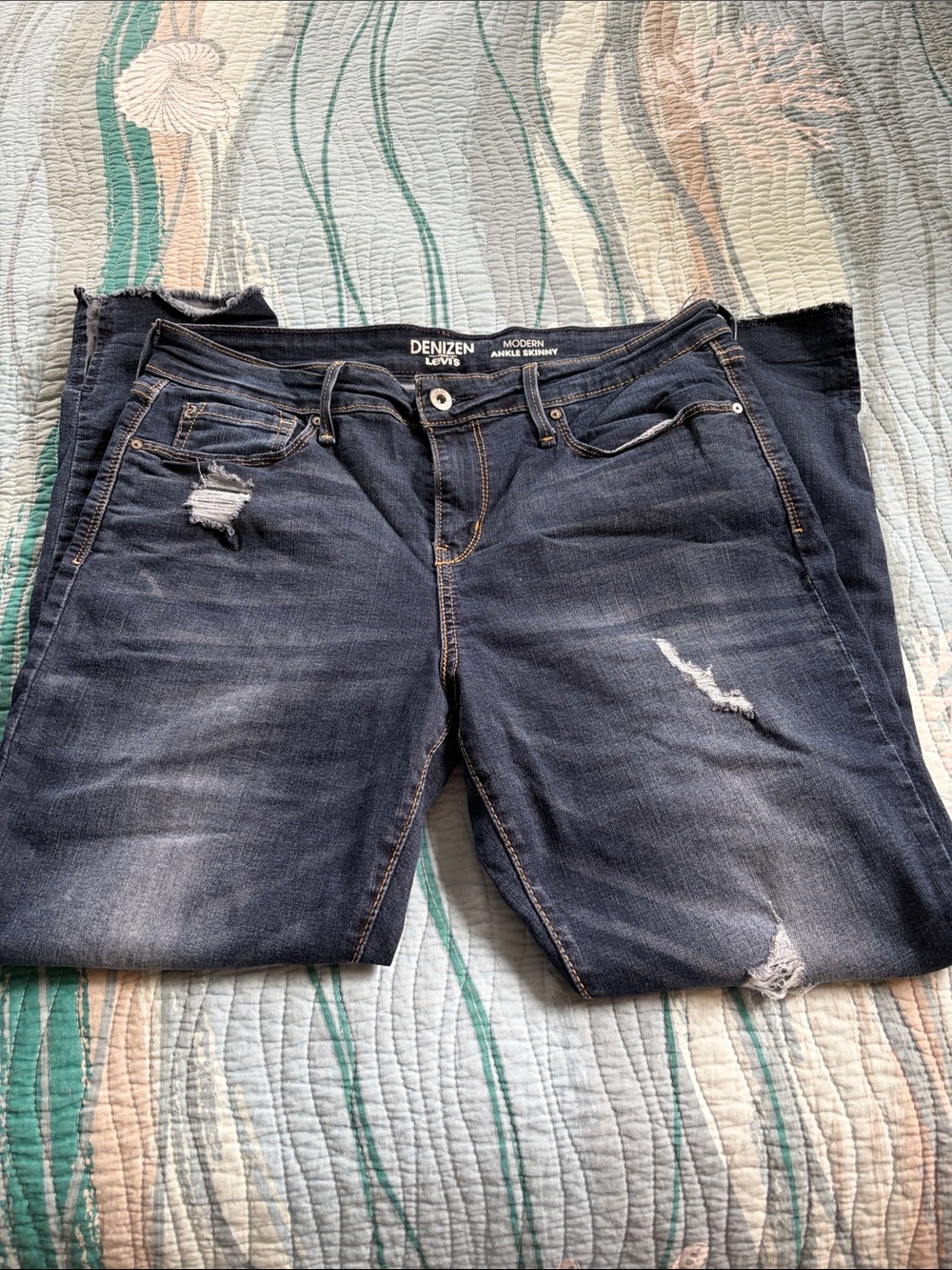 Levi's Denizen Dark Wash Ankle Skinny Jeans with Distress